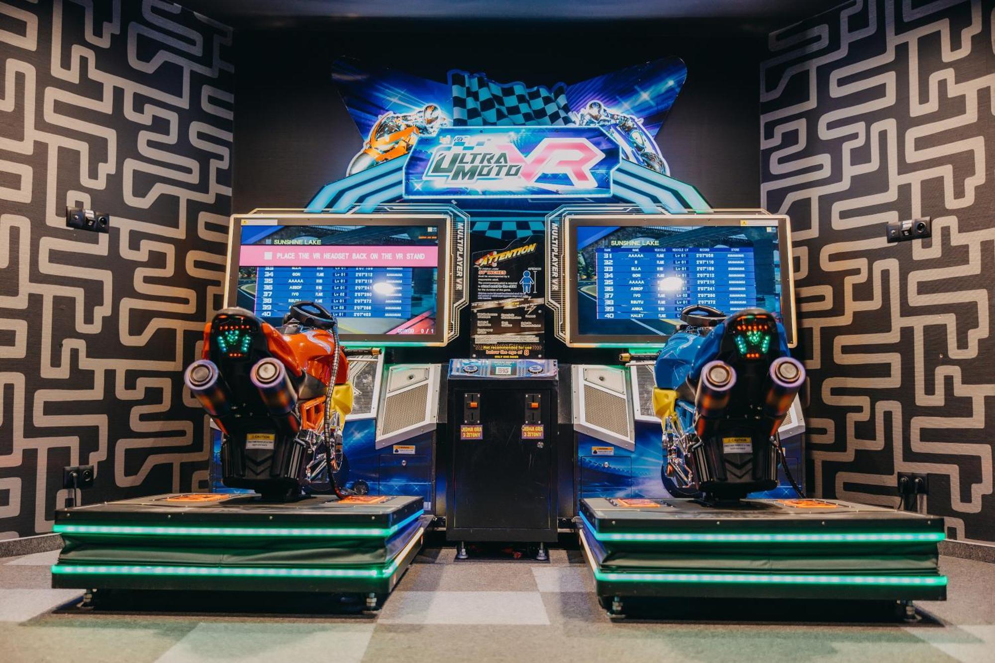 Elements Hotel&Spa Świeradów-Zdrój Exterior foto A SuperBike 3 arcade racing game