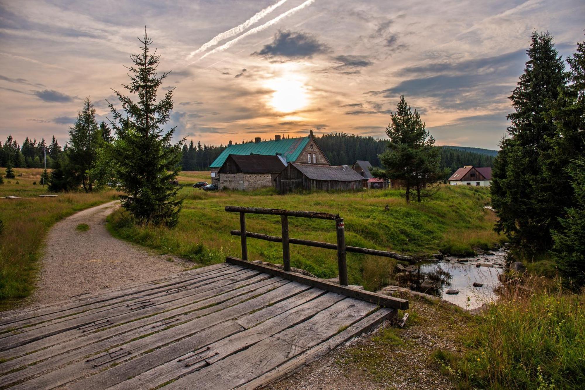 Elements Hotel&Spa Świeradów-Zdrój Exterior foto The village of Koniaków